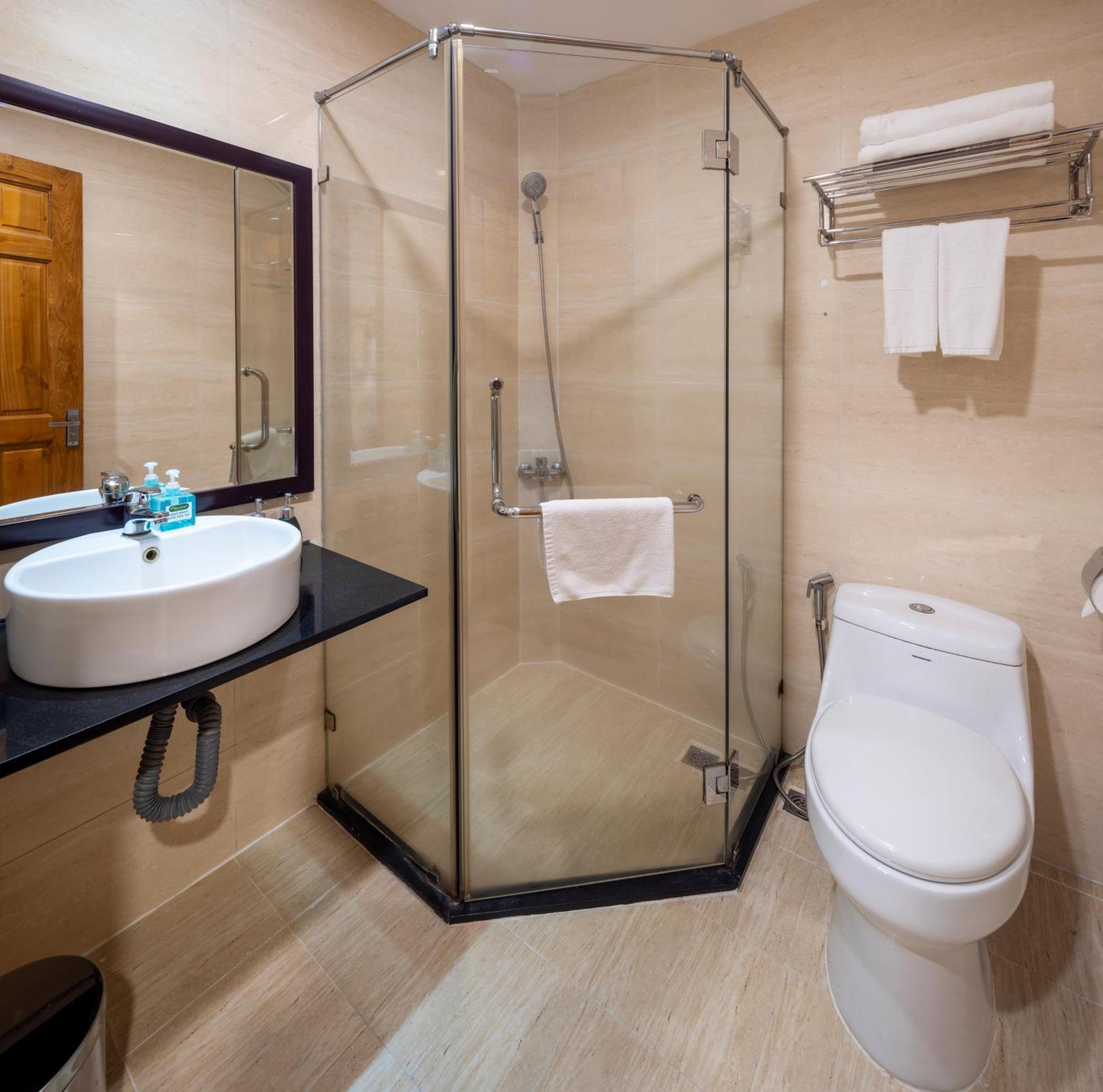 Phòng Deluxe Giường Đôi/2 Giường Đơn Nhìn Ra Thành Phố